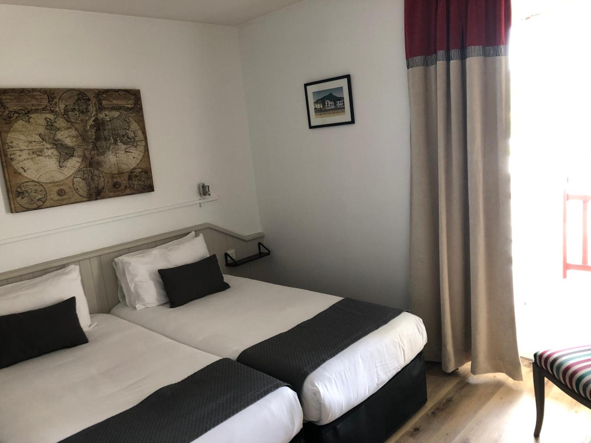 Hotel Ursula 캄보레방 외부 사진