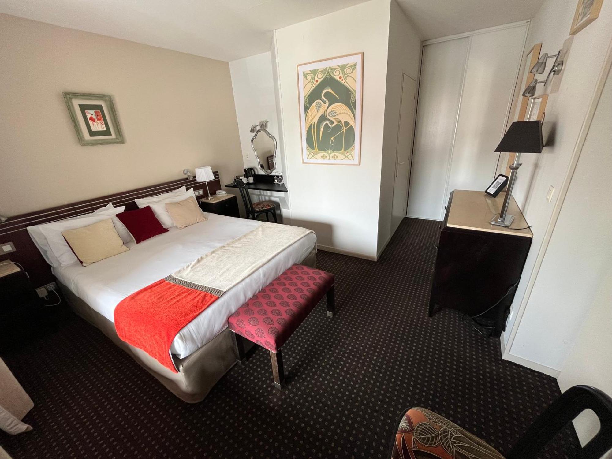 Hotel Ursula 캄보레방 외부 사진
