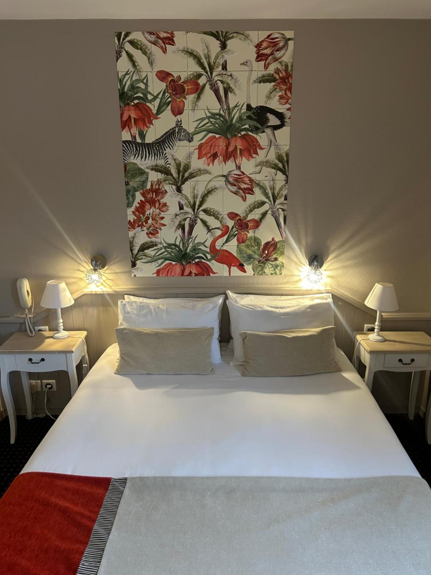 Hotel Ursula 캄보레방 외부 사진
