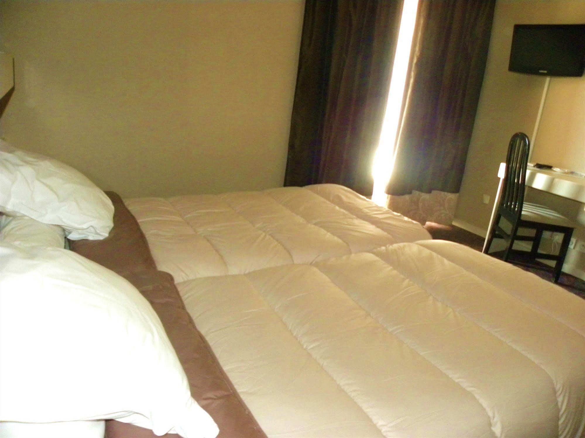 Hotel Ursula 캄보레방 외부 사진